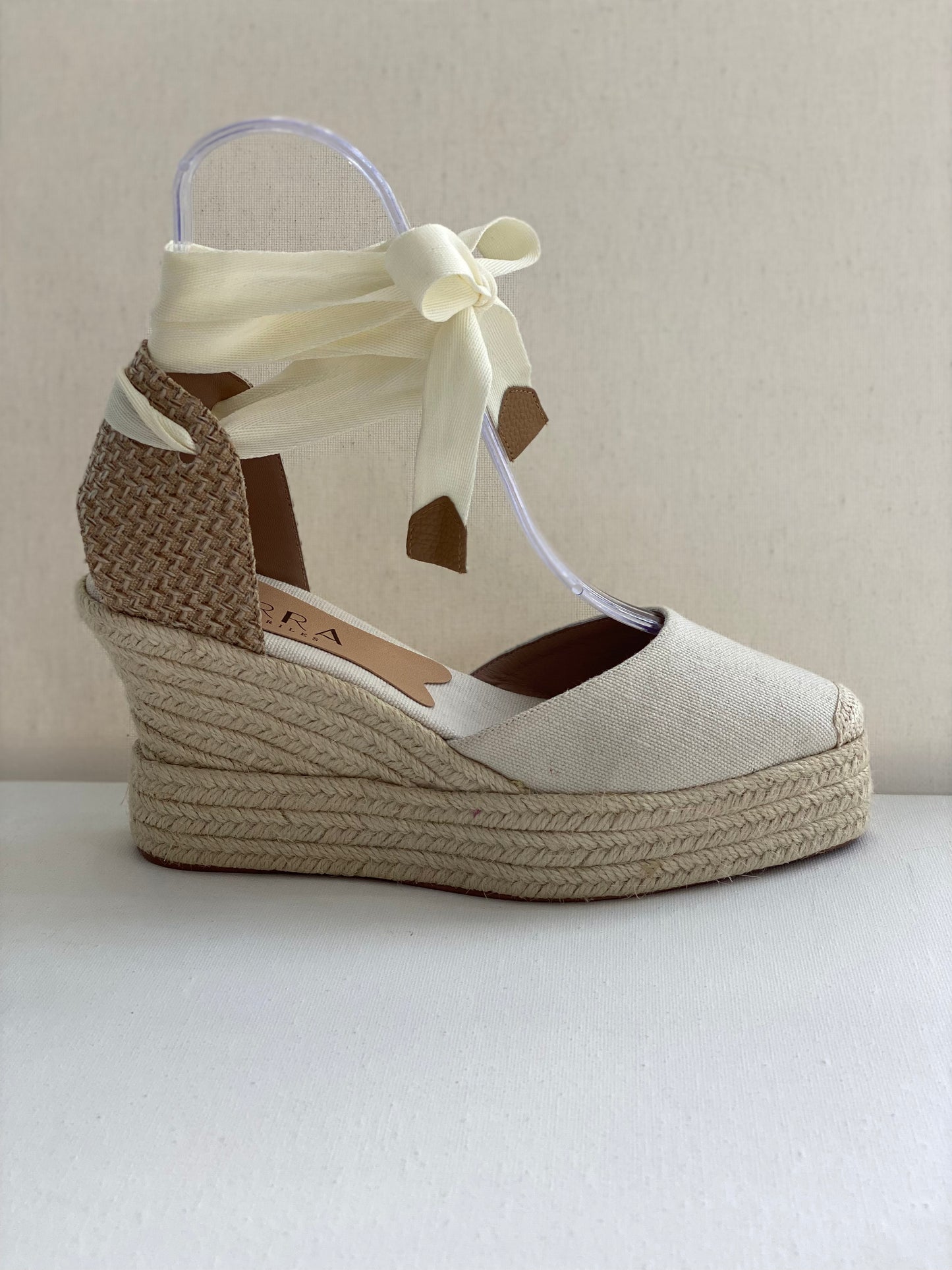 GIO BEIGE