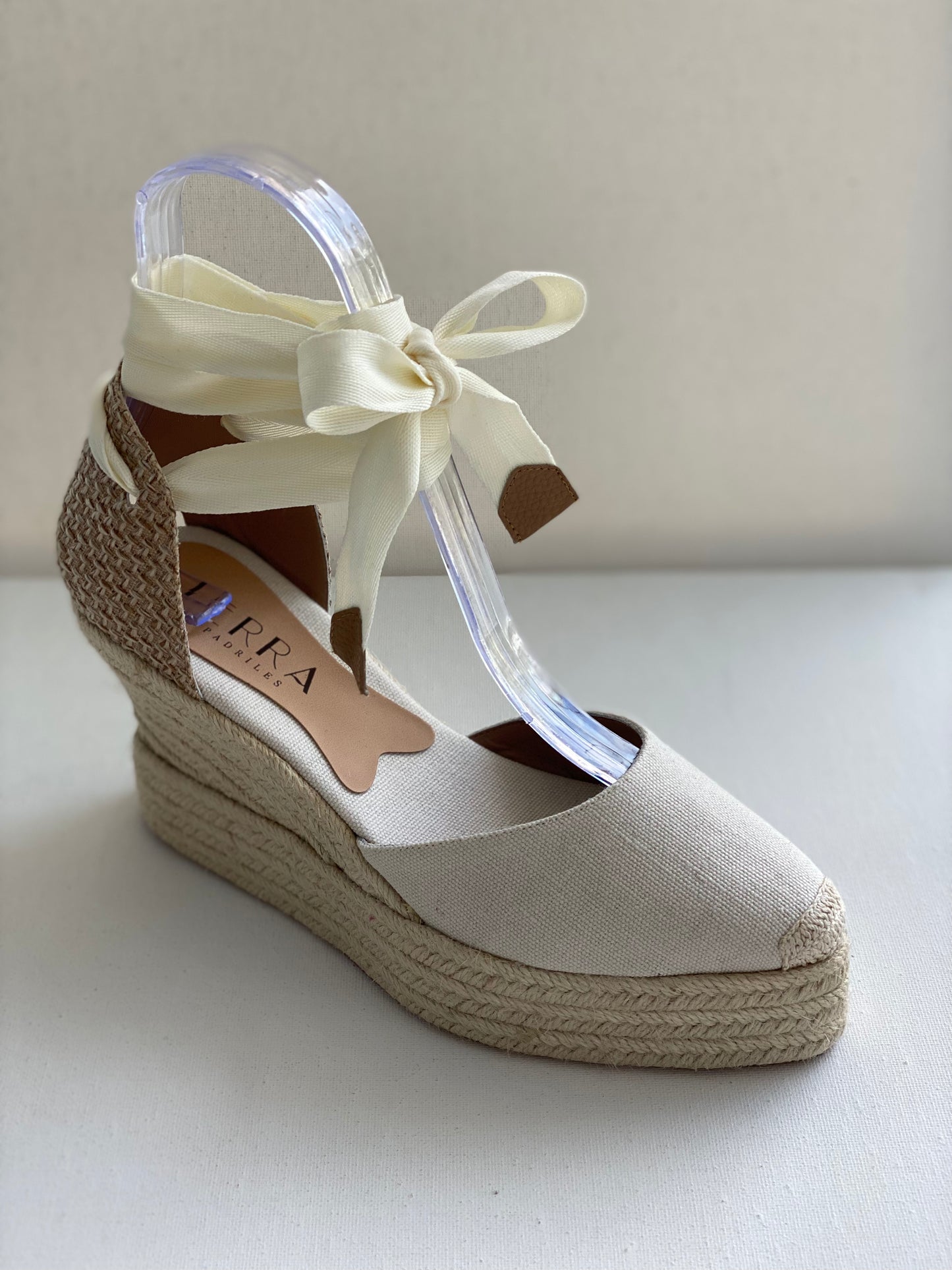 GIO BEIGE