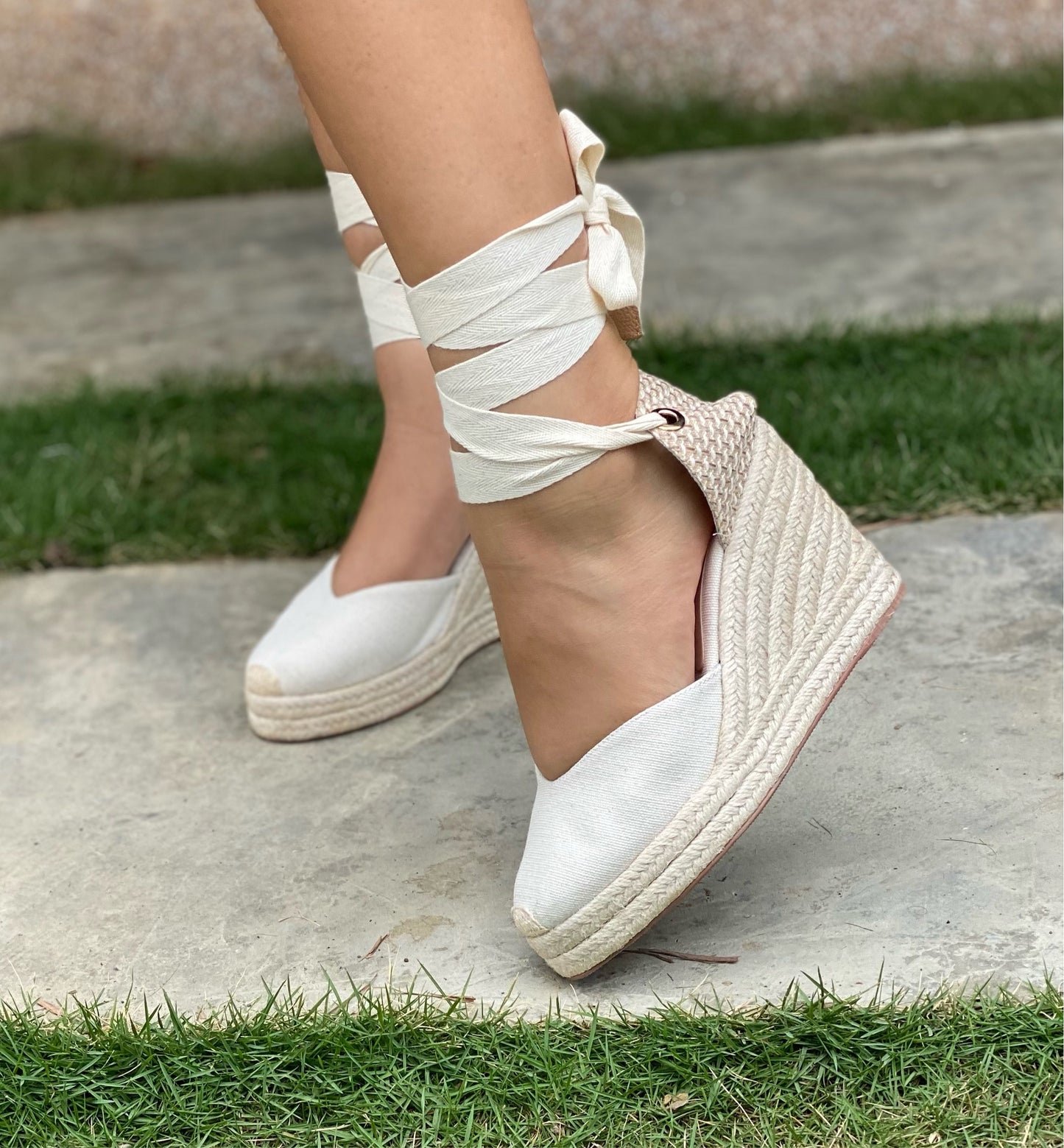 MARIA T BEIGE