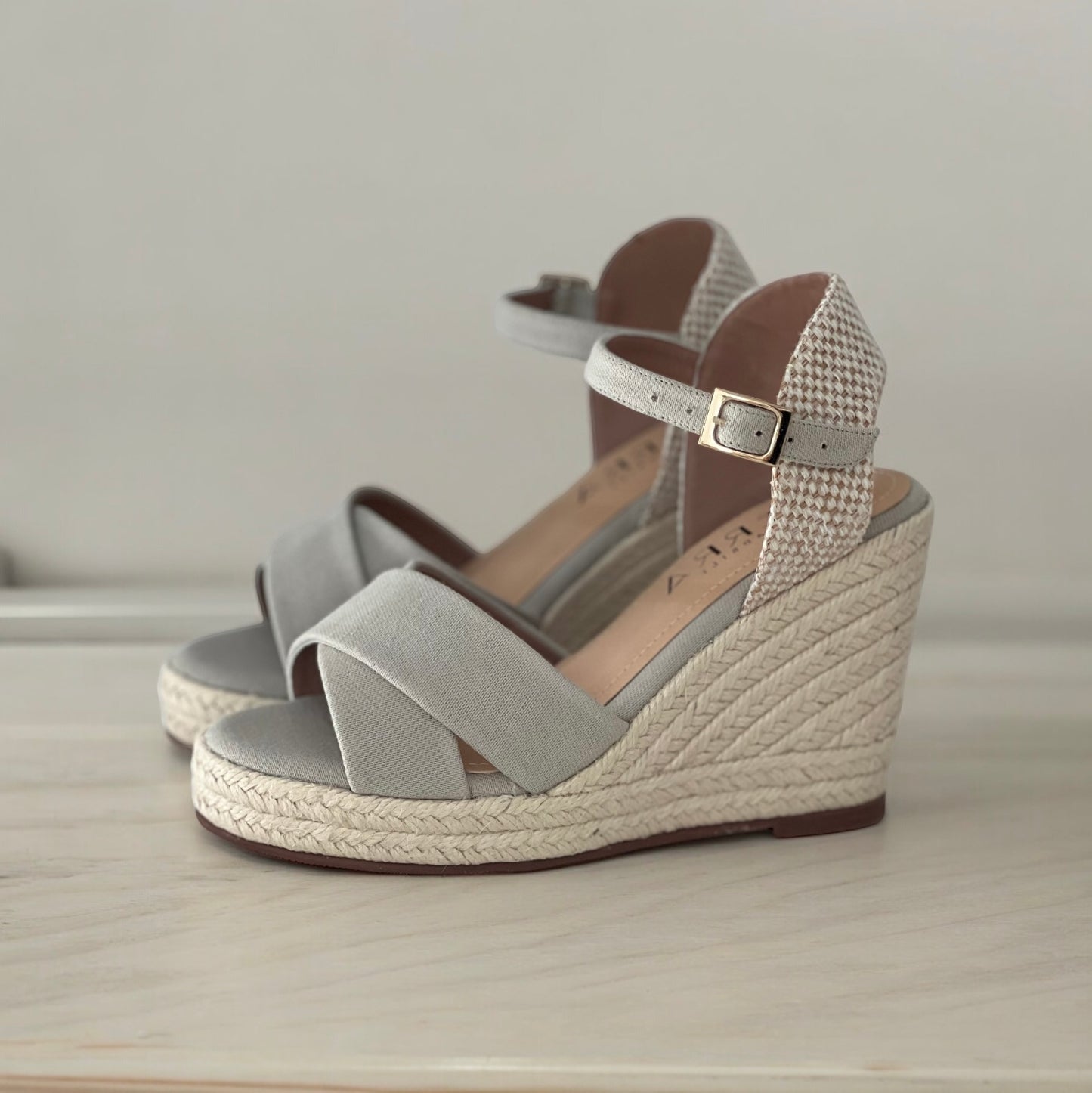 Ref ejecutiva gris