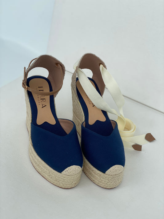 referencia MARIA T AZUL