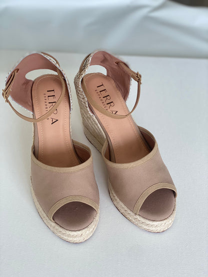 CECI KAKI