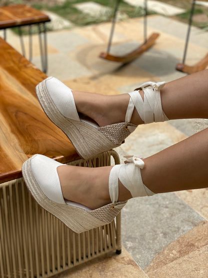 MARIA T BEIGE