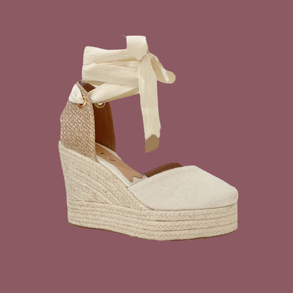 MARIA T BEIGE